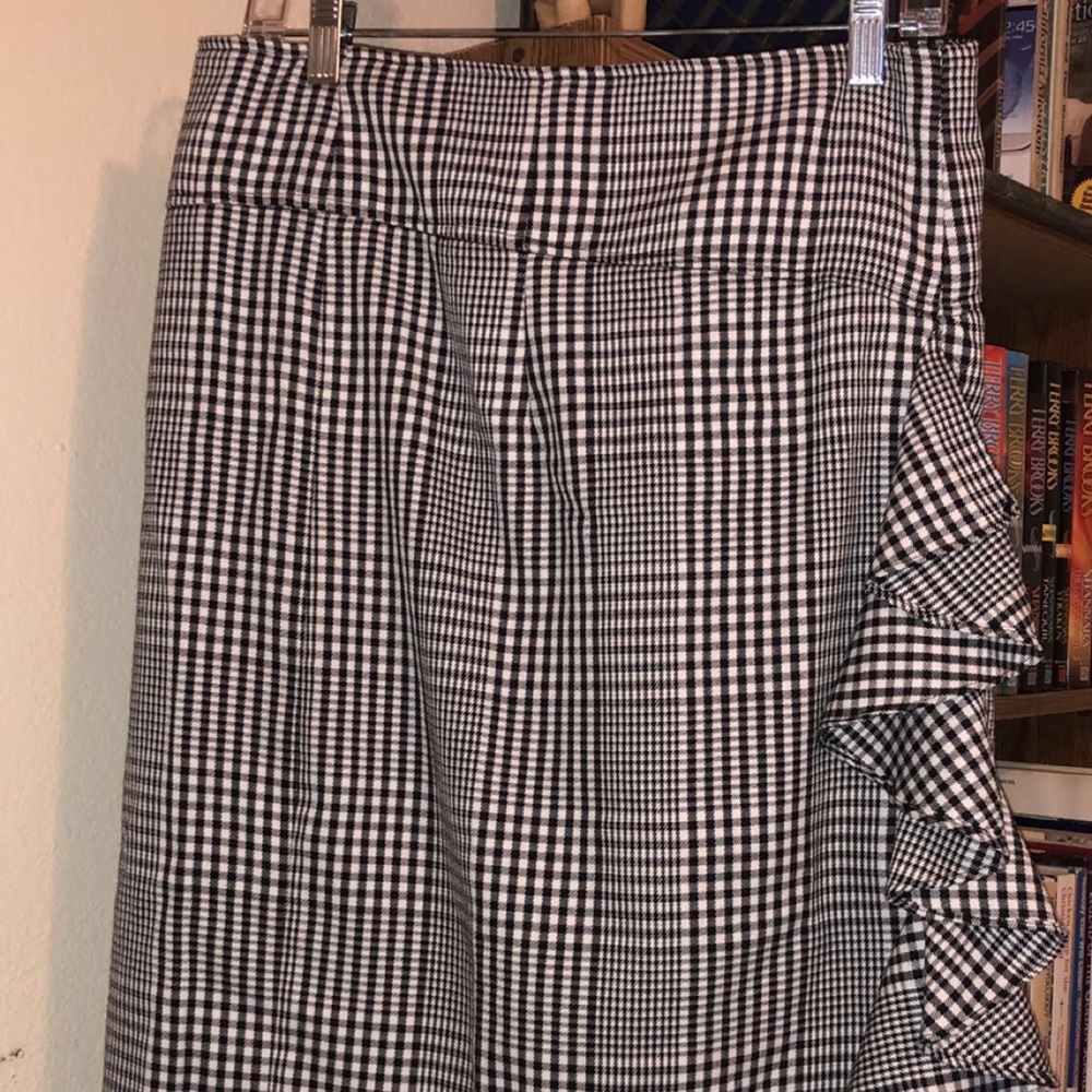Knee length skirt
